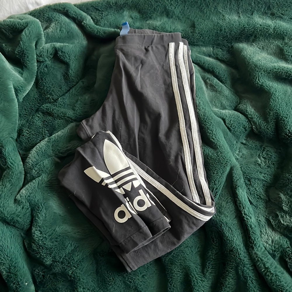 Size extra small black and white Adidas legging